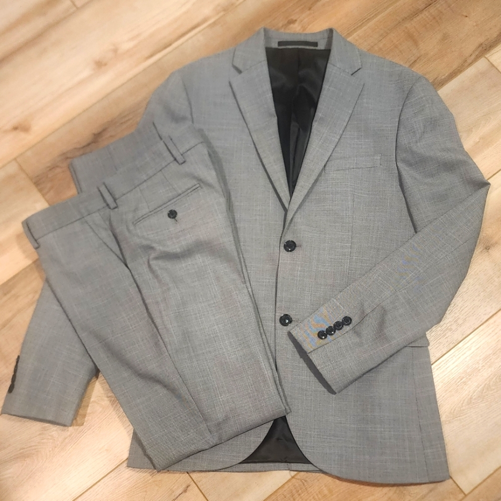 Topman Light Gray Suit (2025 Nordstrom)